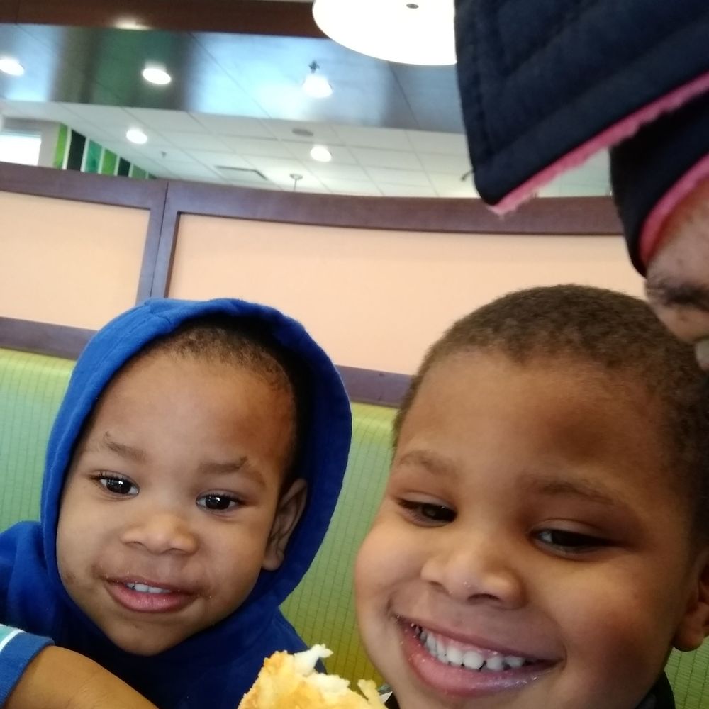 Meet your Posher, Gabrielle